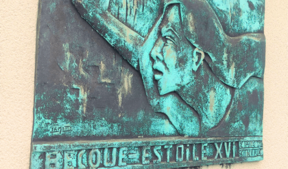 Heritage-Aufnahme: Verteidigung von Saint-Riquier, der Legende von Becquestoile