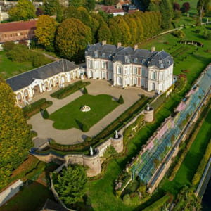 Châteaux, Églises et Abbayes