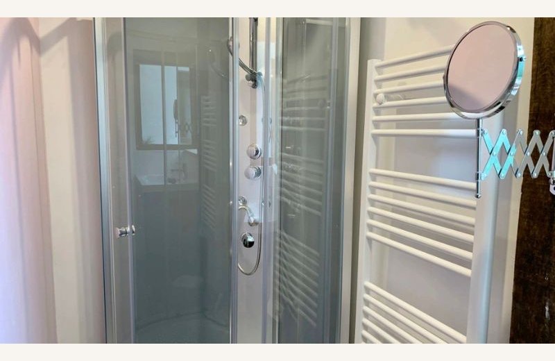 Dimensions photos SIM et site Internet - 1