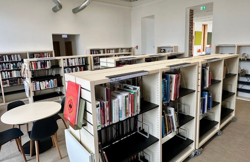 etageres-mediatheque-crotoy