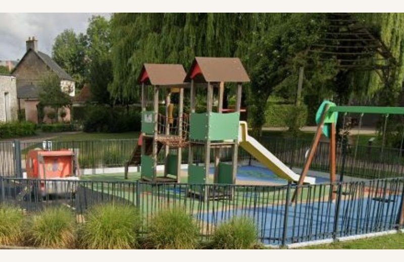 - Aire de jeux st riquier
