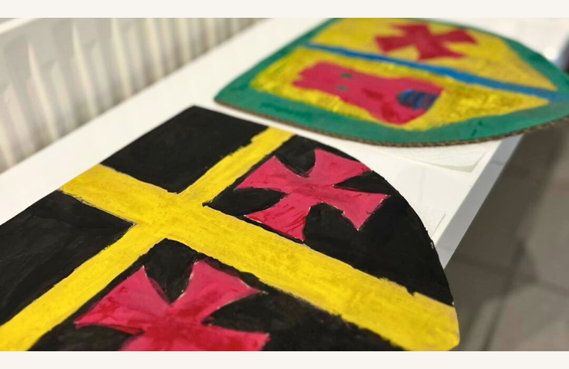 Dimensions photos SIM et site Internet - Blason 3  - crédit centre historique crécy la bataille