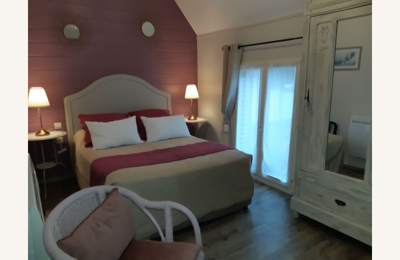 Chambre Bois de rose 2