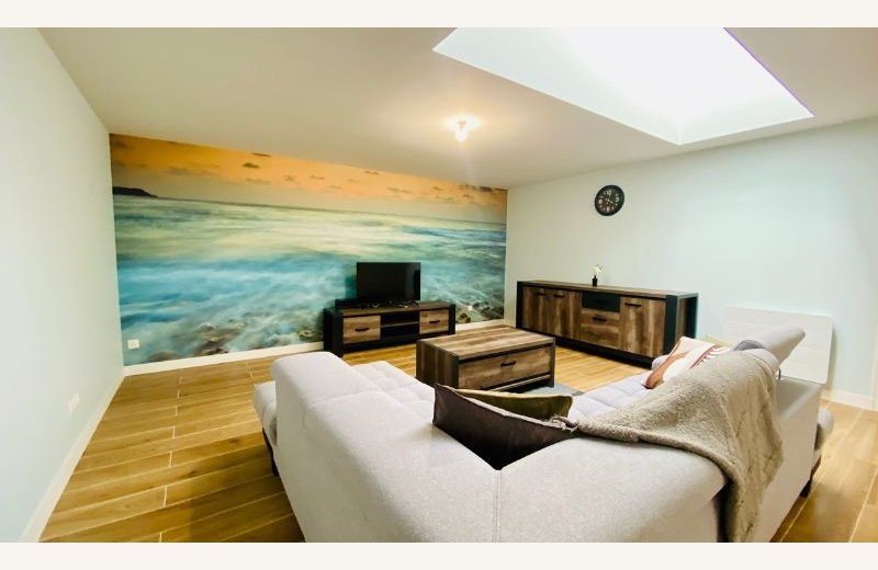 Dimensions photos SIM et site Internet - Coque de la Baie Salon