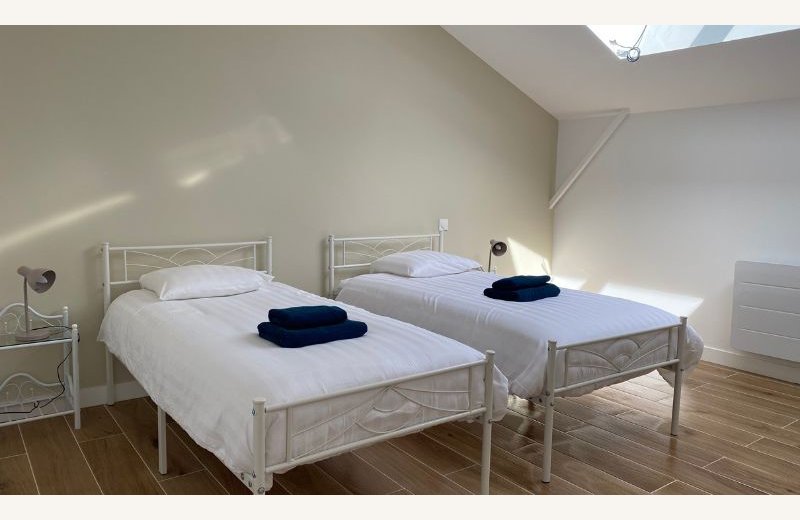 Dimensions photos SIM et site Internet - Coque de la Baie chambre 3