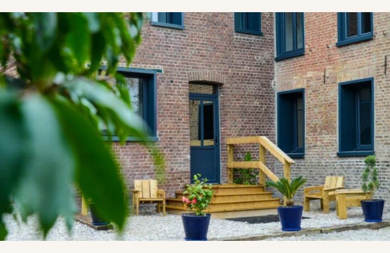 Dimensions photos SIM et site Internet - 1