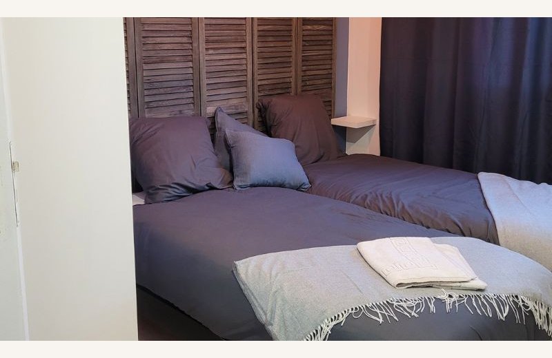 Dimensions photos SIM et site Internet - 1