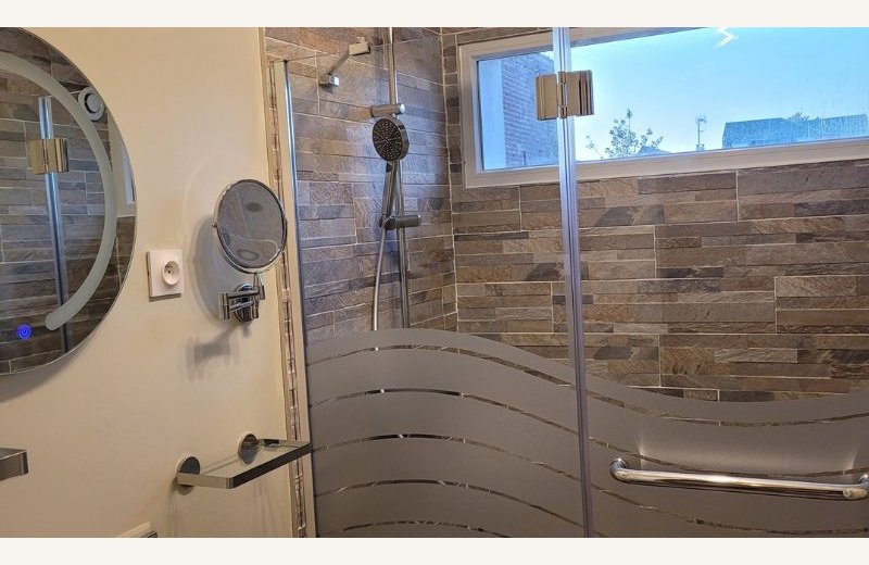 Dimensions photos SIM et site Internet - 1