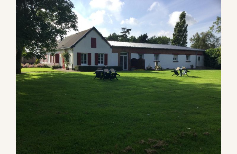 SAILLY-FLIBEAUCOURT Les charmilles