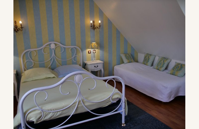 SAINT QUENTIN EN TOURMONT Mil Roses en Baie