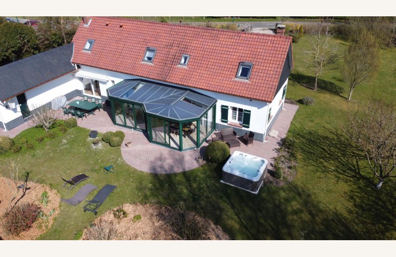 SAINT QUENTIN EN TOURMONT Mil Roses en Baie