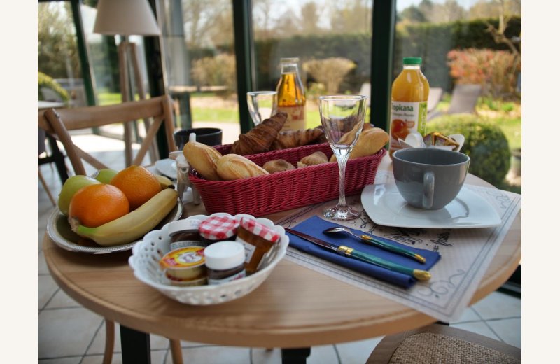 SAINT QUENTIN EN TOURMONT Mil Roses en Baie