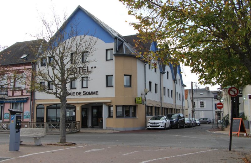 HOTPIC080FS0002I Hôtel de la Baie de Somme facade Le Crotoy Somme HautsdeFrance