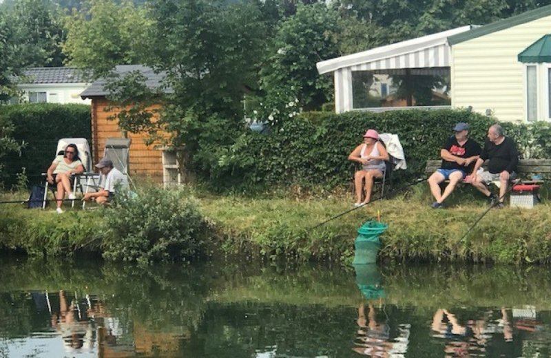 HPAPIC0800010522-Camping-de-la-Maye-peche1-Rue-Somme-HautsdeFrance