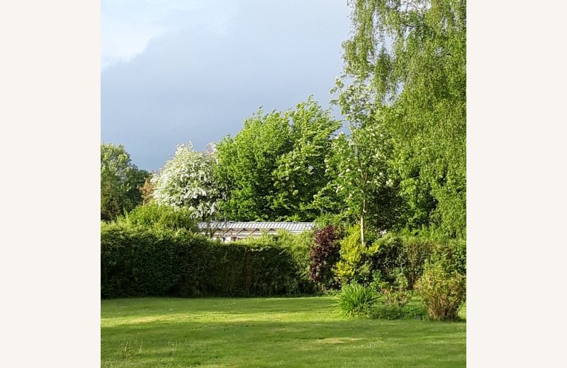 HPAPIC0800010550 Les Peupliers aire face restaurant Vironchaux Somme HautsdeFrance