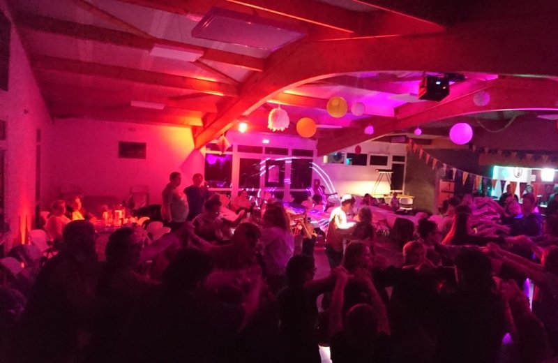 HPAPIC0800010569 La Garenne de Moncourt soiree Rue Somme HautsdeFrance