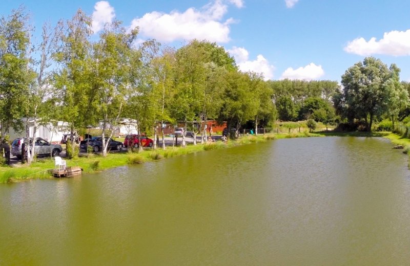 HPAPIC0800010569 La Garenne de Moncourt vue etang pêche Rue Somme HautsdeFrance