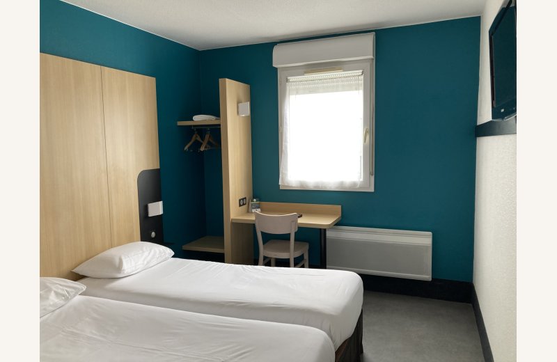 HOTPIC0800010061 B&B Hôtel ch triple Friville Somme HDF