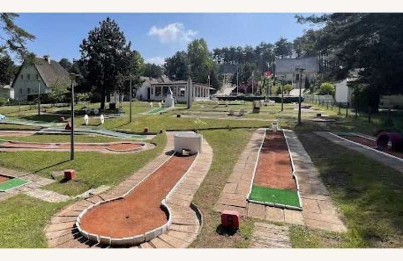 - Mini golf la salamandre 3