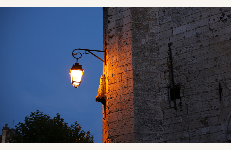 Dimensions photos SIM et site Internet - Mystères et légendes 3 - crédit OTIPMBS