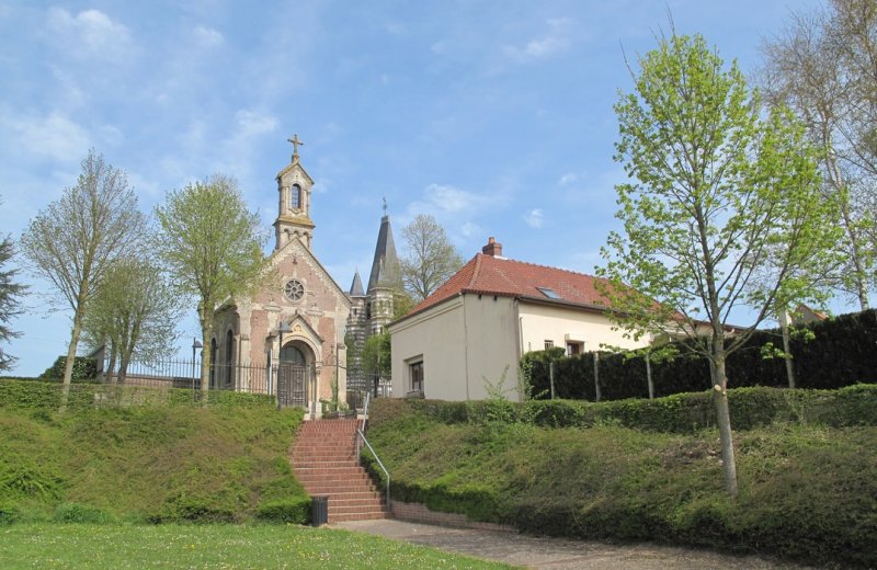 Oneux chapelle-et-eéglise©SommeTourisme-MTestu