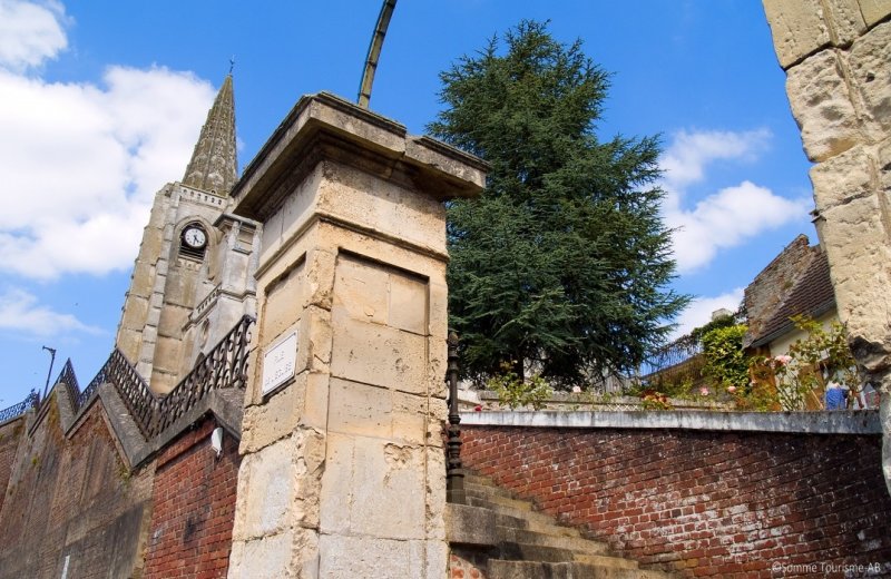 Eglise Saint Jean Baptiste - Long 3