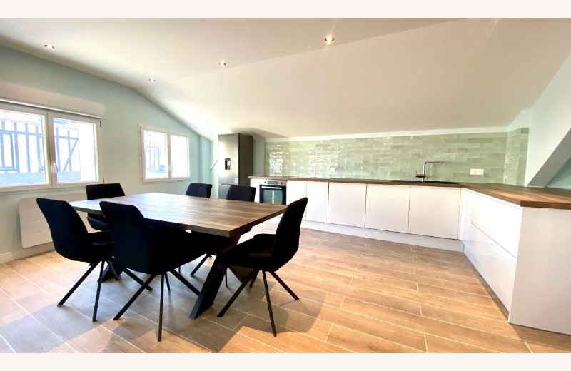 Dimensions photos SIM et site Internet - St Jacques cuisine SAM