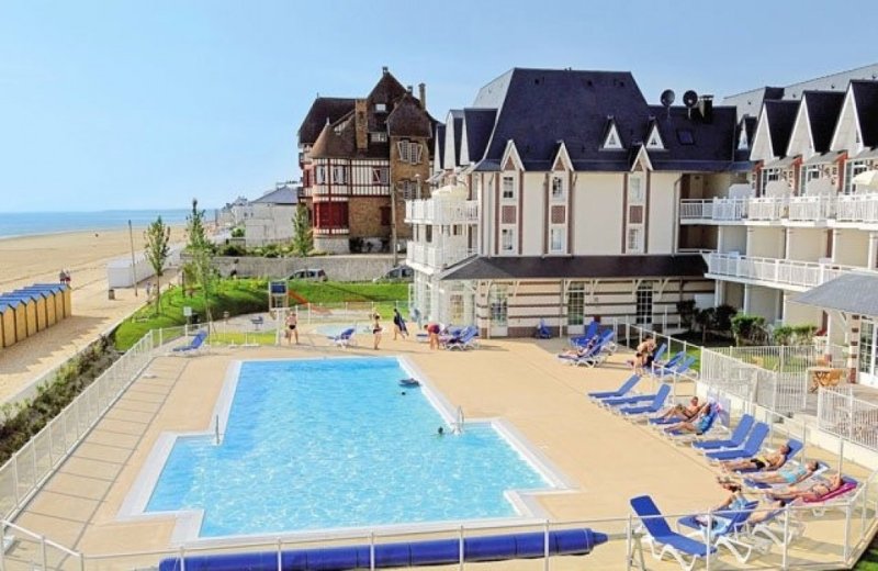 VILPIC080FS00007 Pierre et Vacances La Plage vue ext Le Crotoy Somme Picardie