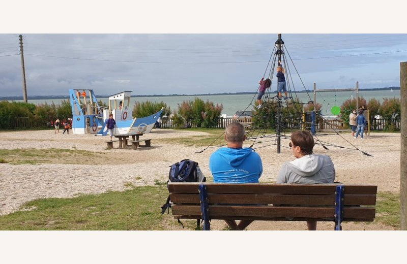 Aire de jeux Adrienne BOLLAND