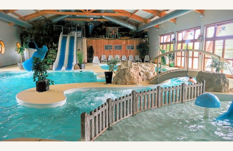 Le Champ Neuf piscine St Quentin en Tt Somme HautsdeFrance