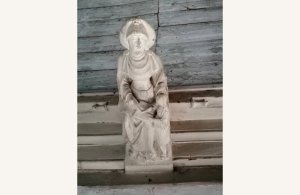 Focus sur l'église de Cocquerel et des blochets sculptés